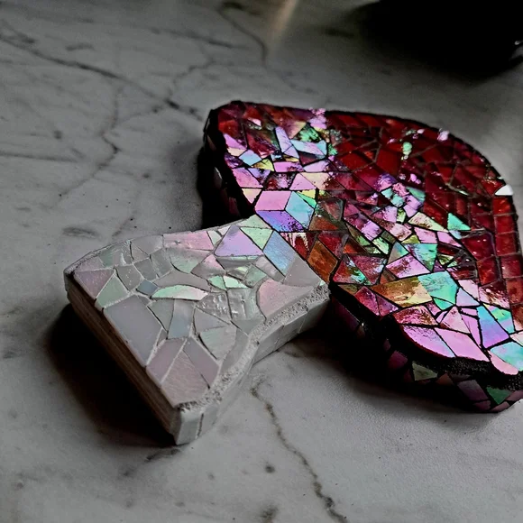 Irridescent Mosaic Mushroom Decor - Picture 12 of 15